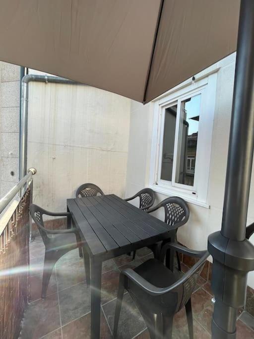 Atico Vintage Con Terraza Leilighet Vigo Eksteriør bilde